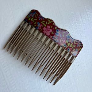 Vintage floral hair comb